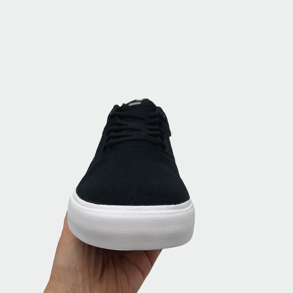 Nike Men\'s Canvas Skate Shoes Size 13 Black & White‎ Lace up Fashion Sneakers main image 16